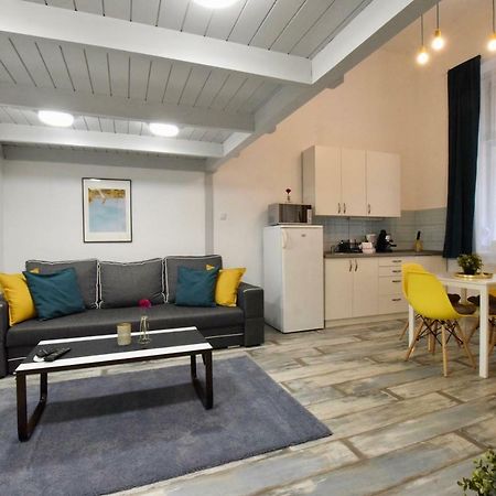 Standard Apartment By Hi5 - Akacfa 59 Budapest Kültér fotó